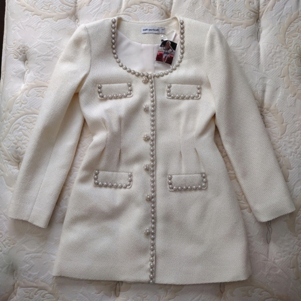 NWT Self-Portrait Boucle Tailored Mini Dress in Cream Women's size 8 - Picture 2 of 11